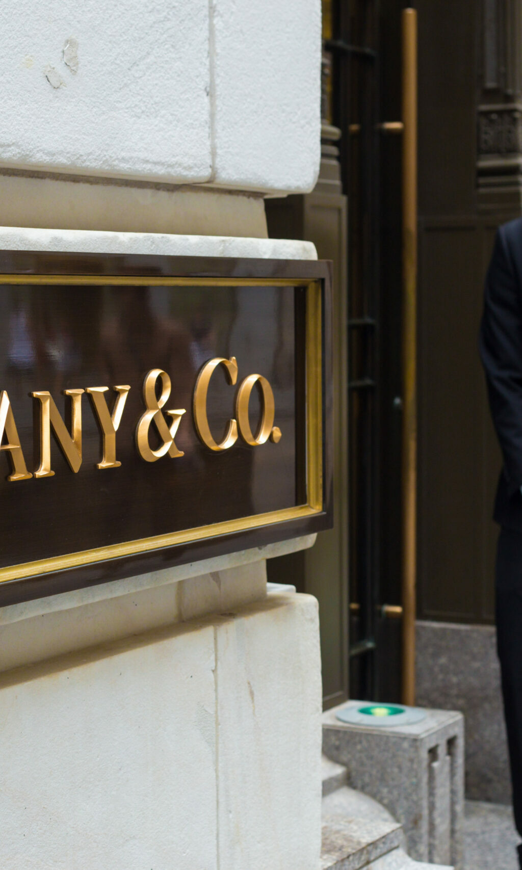 ASX shares update; 9 in 10 stocks fall