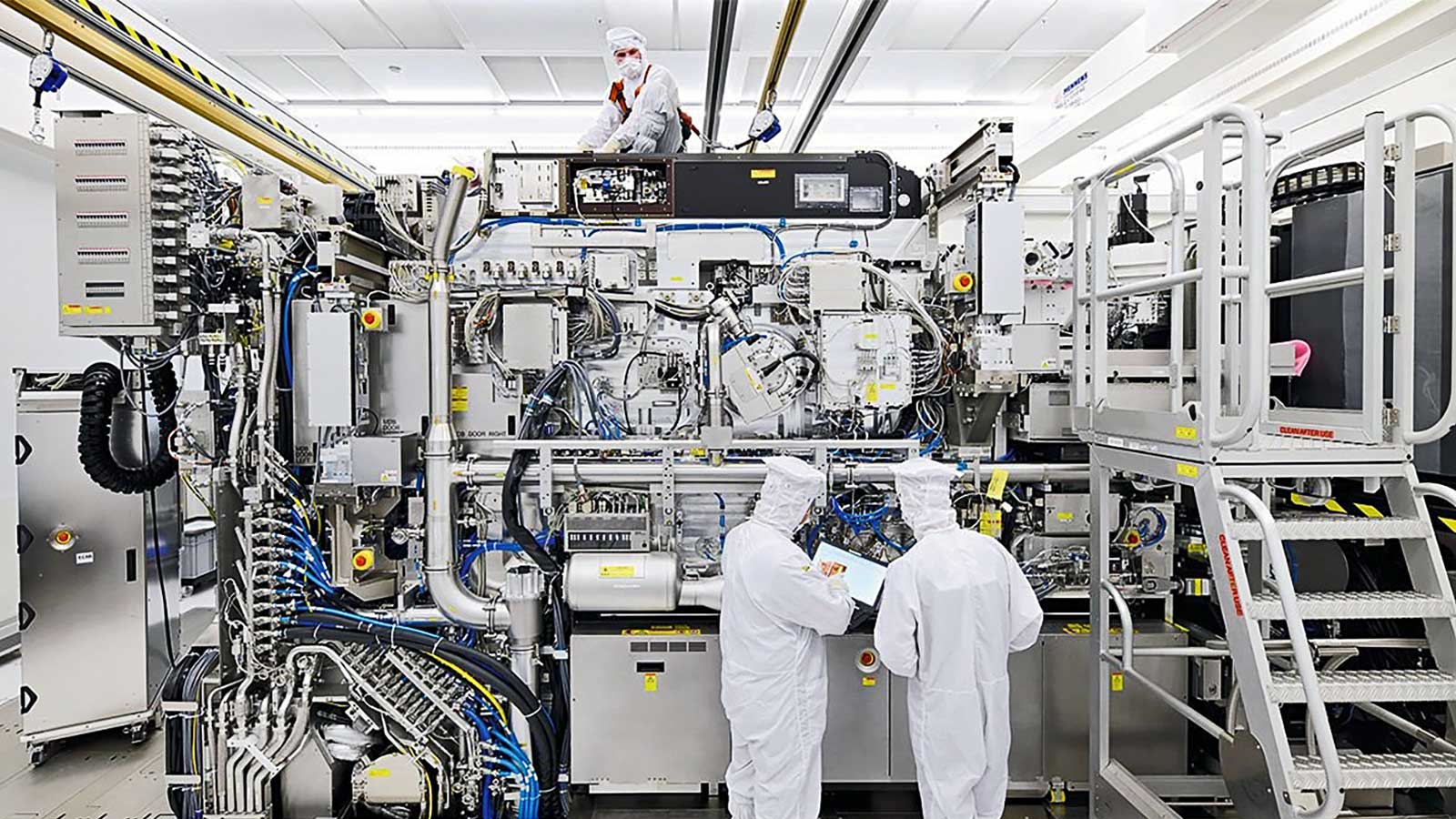 Harnessing the duration effect to look beyond short-term noise