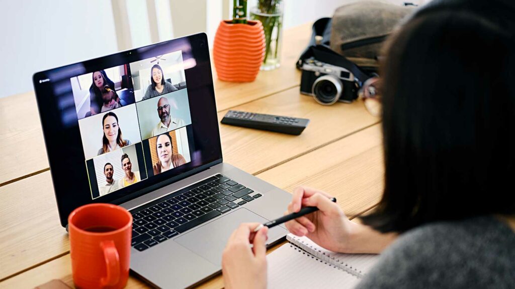 'It's all in the eyes' when pitching potential clients