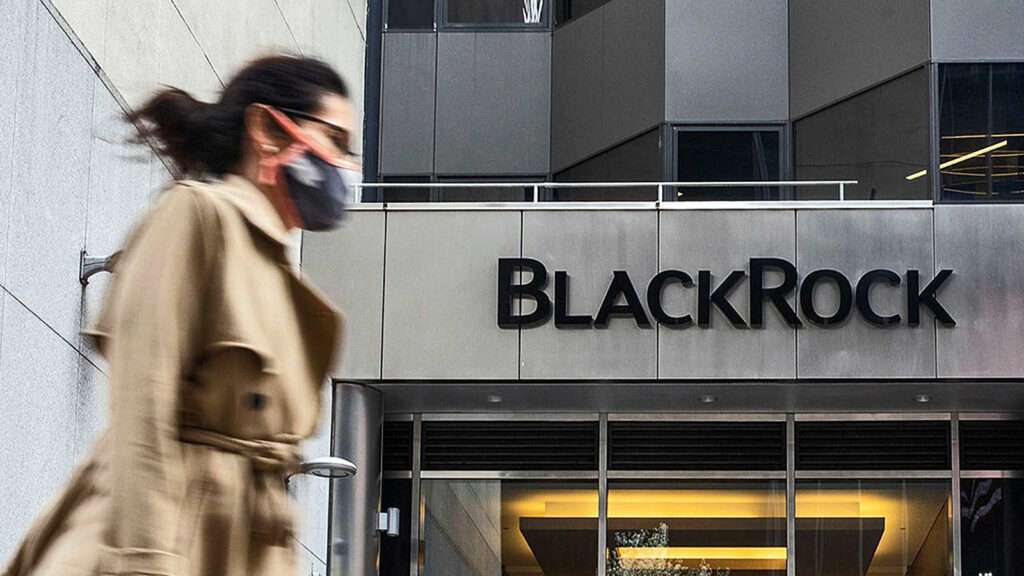 Why this trillion-dollar managers prefers stocks over bonds