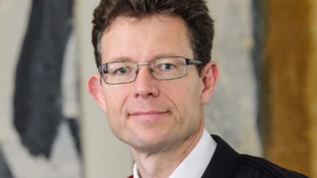 Sophisticated investor test draws scrutiny in financial services inquiry