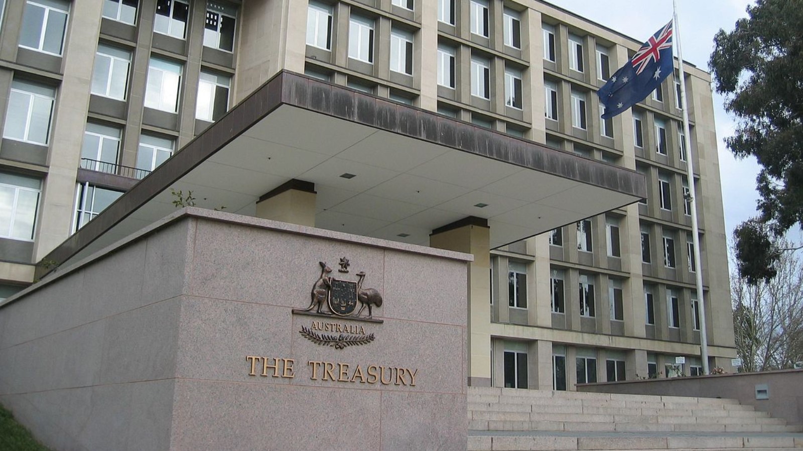 Review into ASIC funding model recommends levy discount cut and… another review