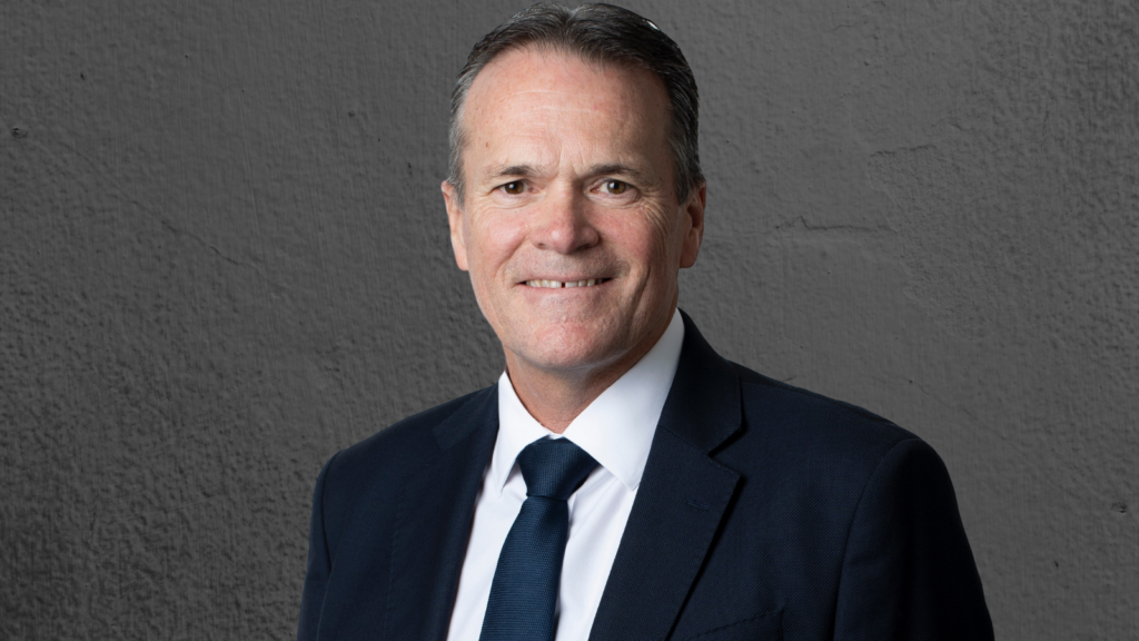 Playing it 'straight down the middle' suits this industry veteran