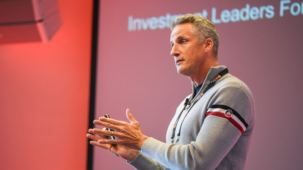 From risk to reward, the case for default arbitrage